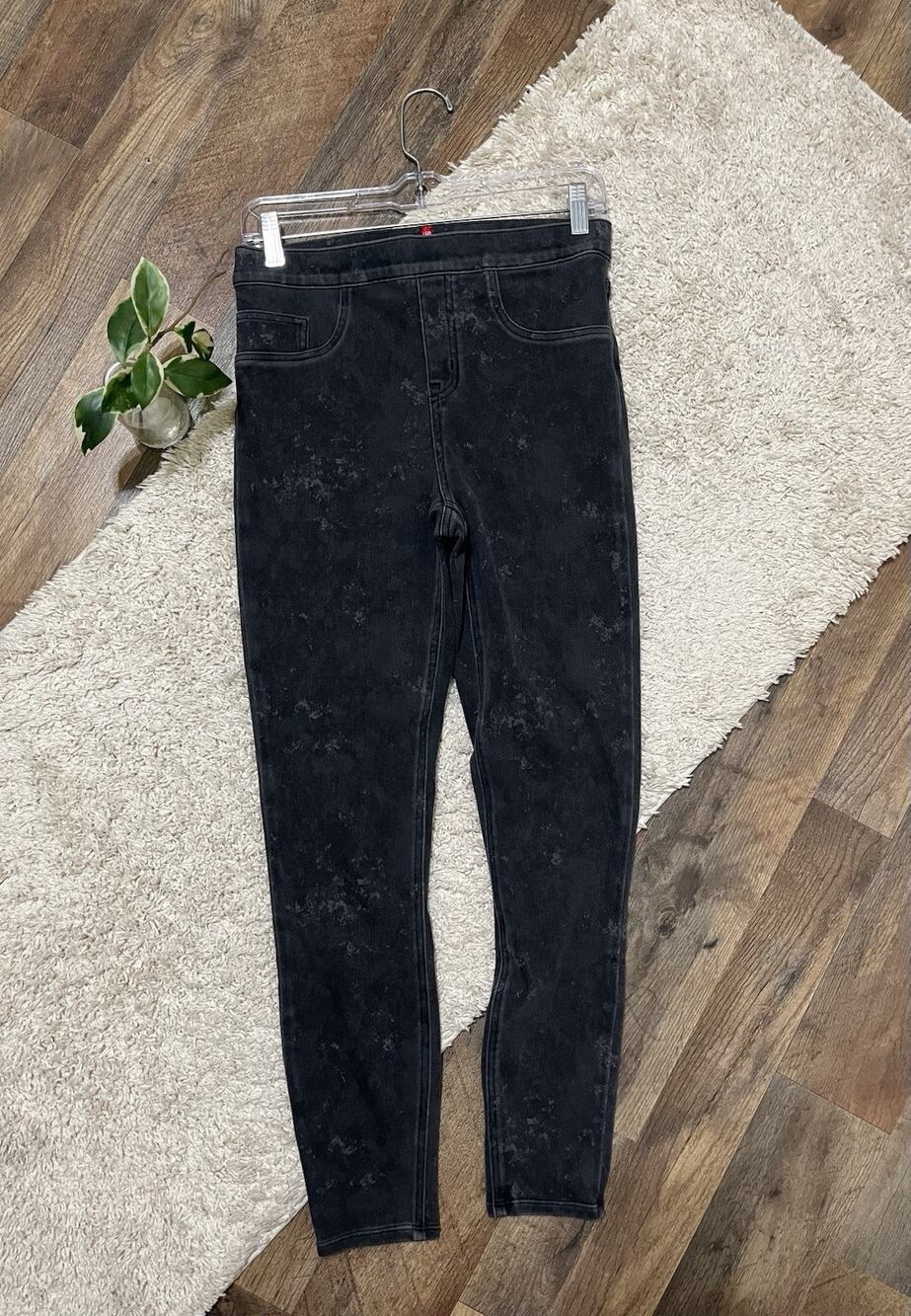 Spanx Size Medium Gray Marble Wash High-Rise Jegging Leggings